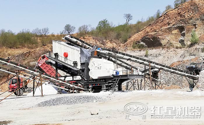 移動(dòng)式石頭打沙生產(chǎn)線(xiàn) 移動(dòng)式石頭打沙生產(chǎn)線(xiàn)