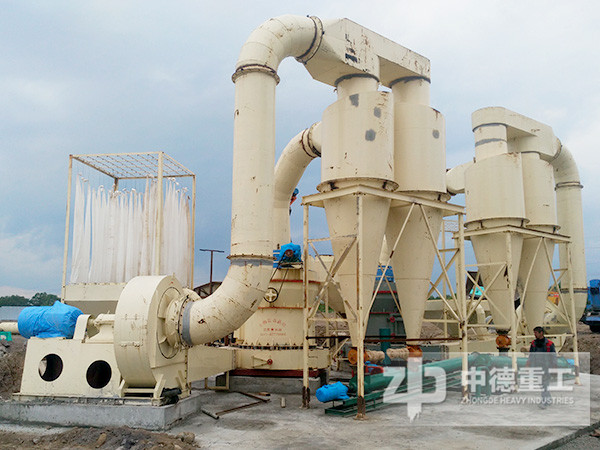 紅星環(huán)保磨粉機(jī)生產(chǎn)現(xiàn)場 紅星環(huán)保磨粉機(jī)生產(chǎn)現(xiàn)場