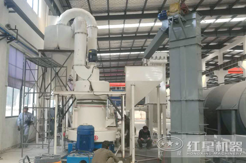 雷蒙磨粉機可以將鋁礬土磨成250目的細粉嗎？怎樣調(diào)雷蒙磨粉子粗細？