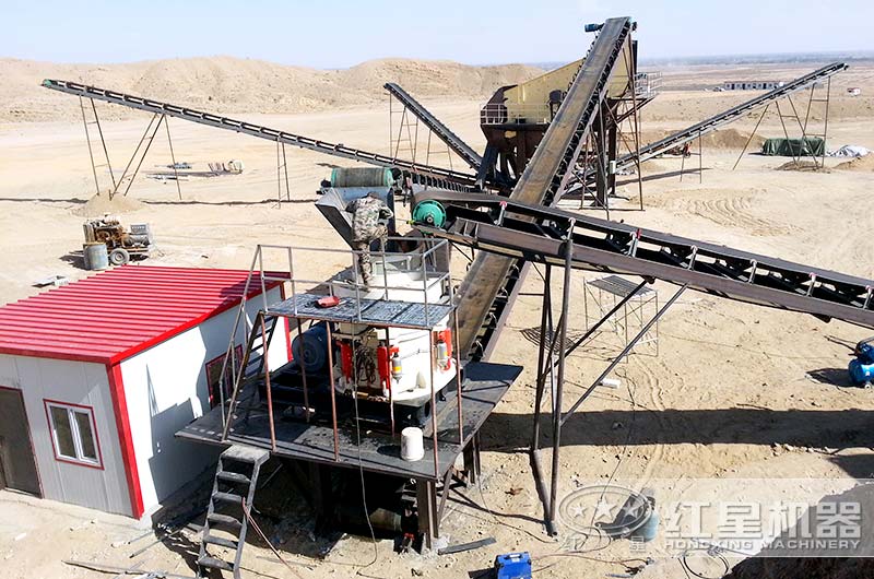 大型圓錐破碎機(jī)加工現(xiàn)場 大型圓錐破碎機(jī)加工現(xiàn)場