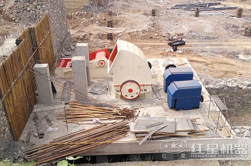 1615重錘破碎機參數(shù)_產量是多少？