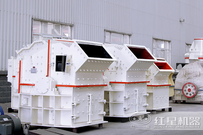 小型環(huán)保破碎機(jī)設(shè)備有哪些？助力砂石廠(chǎng)綠色生產(chǎn)