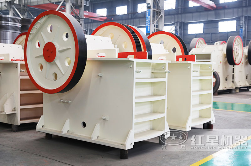 912顎式破石機(jī)產(chǎn)量是多少？一臺價(jià)格多少錢？