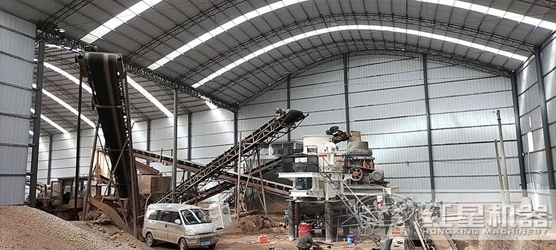 碎沙機(jī)設(shè)備多少錢(qián)一套，一天能生產(chǎn)多少？