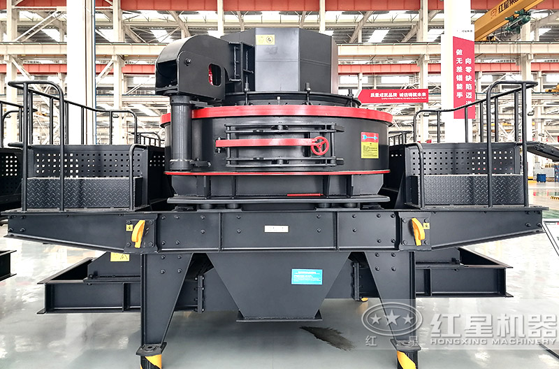 鵝卵石制沙機型號時產(chǎn)300噸有哪些，一臺價格多少？附視頻