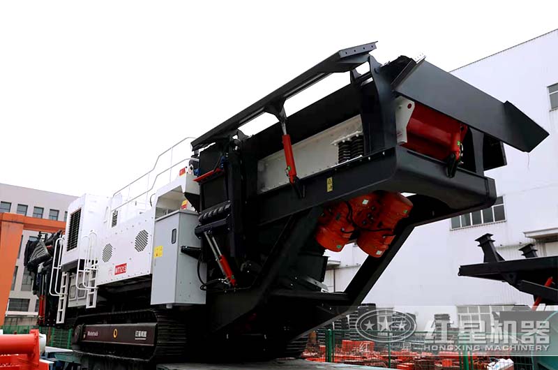移動式破碎機(jī) 移動式破碎機(jī)