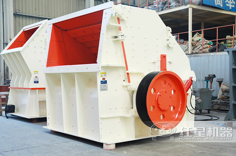 CI反擊式破碎機(jī) CI反擊式破碎機(jī)