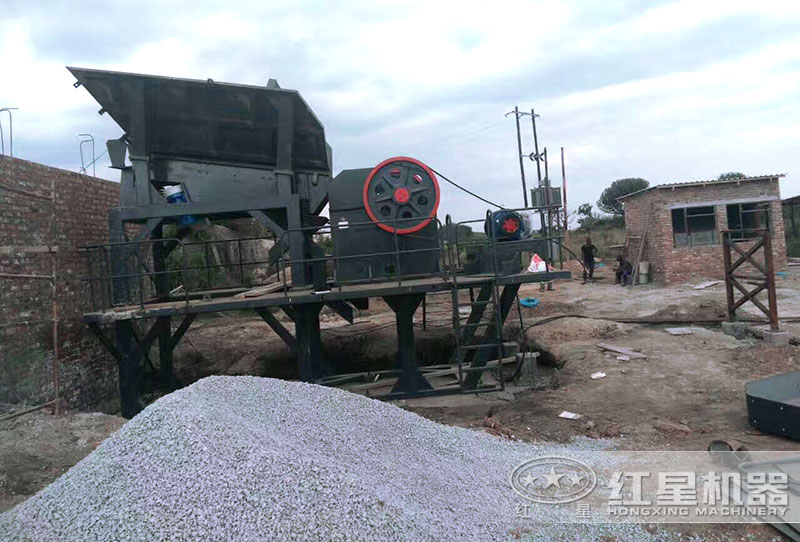 小型的石料破碎機(jī)，10萬(wàn)左右的都有哪些？